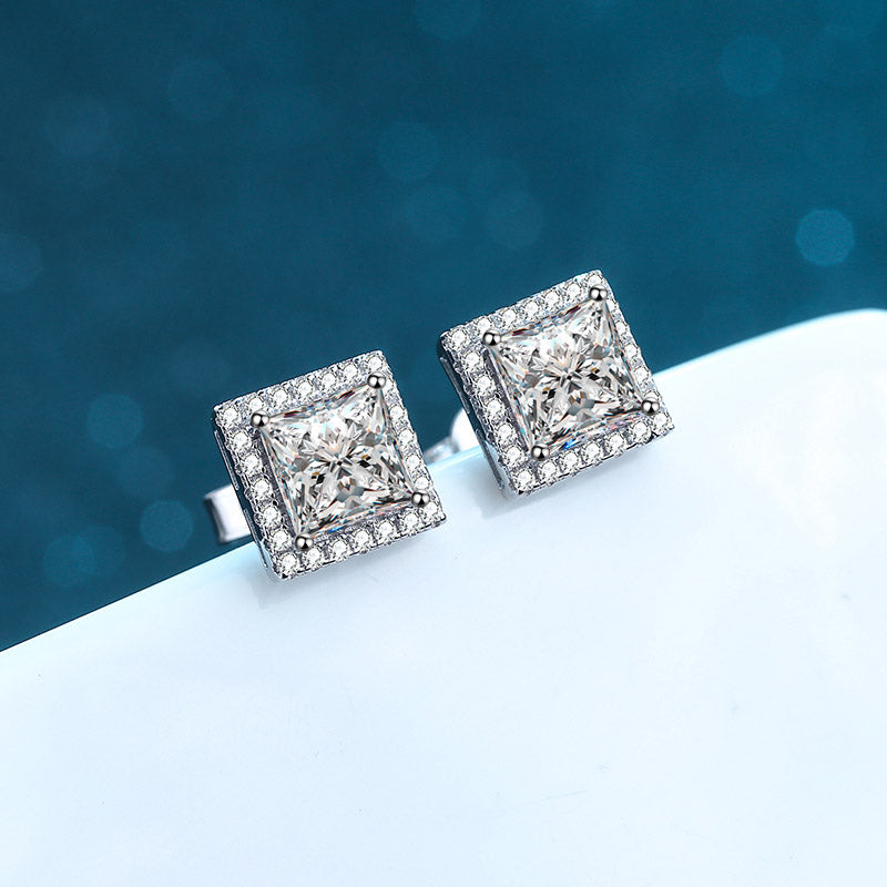 Princess Cut Halo 0.5/1/2 Carat Moissanite Diamond S925 Stud Earrings