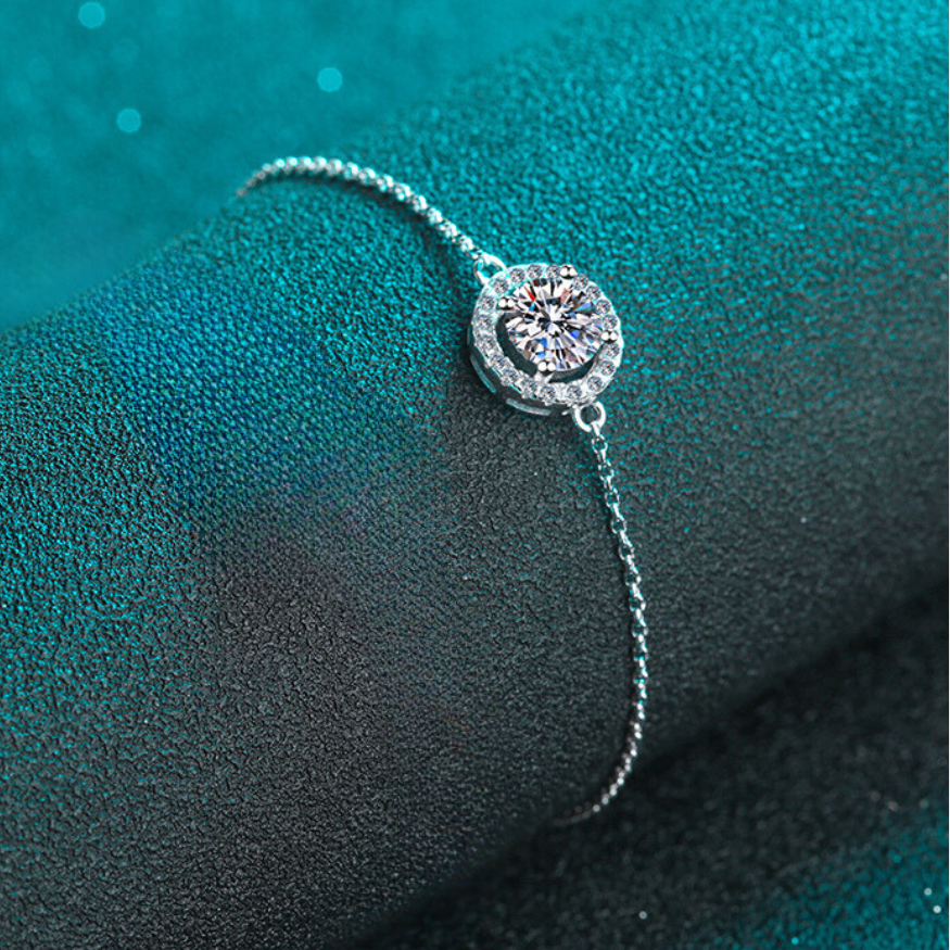 Round Cut Halo 1 Carat Moissanite Diamond S925 Bracelet