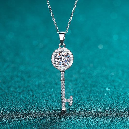 Pavé Key Round Cut Halo 0.5 /1 Carat Moissanite Platinum-Plated S925 Pendant Necklace