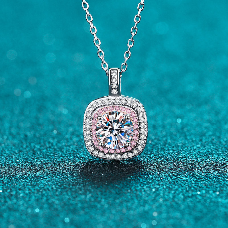 Collar S925 con colgante de moissanita de 1 quilate con halo rosa de corte redondo y cuadrado doble