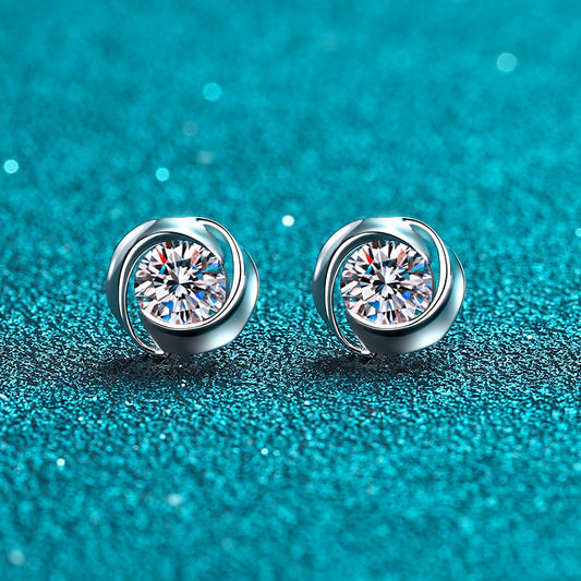 Crossover Round Cut 0.5 Carat Moissanite  S925 Stud Earrings