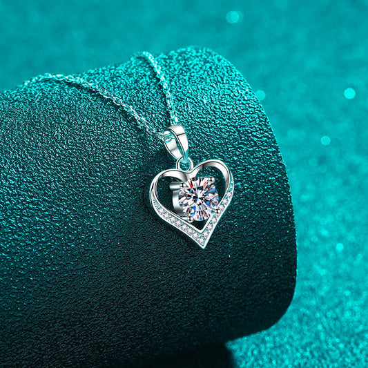 Helia Pavé Heart 4-Prong Round 1 Carat Moissanite Necklace — Moisza