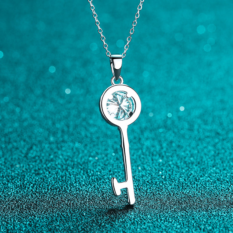Collar con colgante S925 chapado en platino de moissanita de 0,5/1 quilate con halo de talla redonda y llave pavé