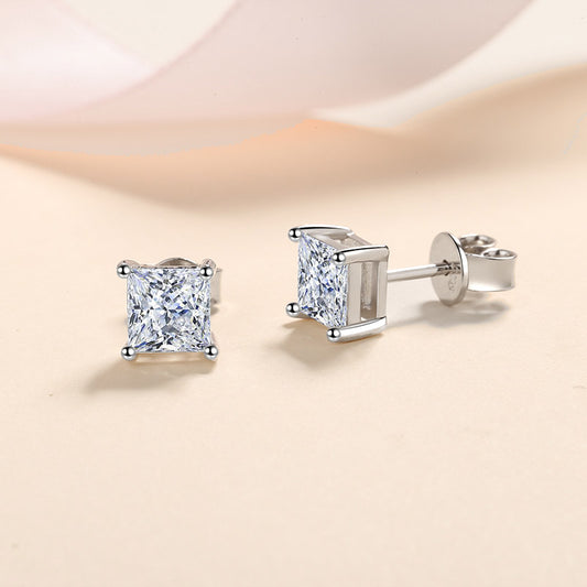 Princess Cut 0.6/1/2 Carat Moissanite Diamond S925 Stud Earrings