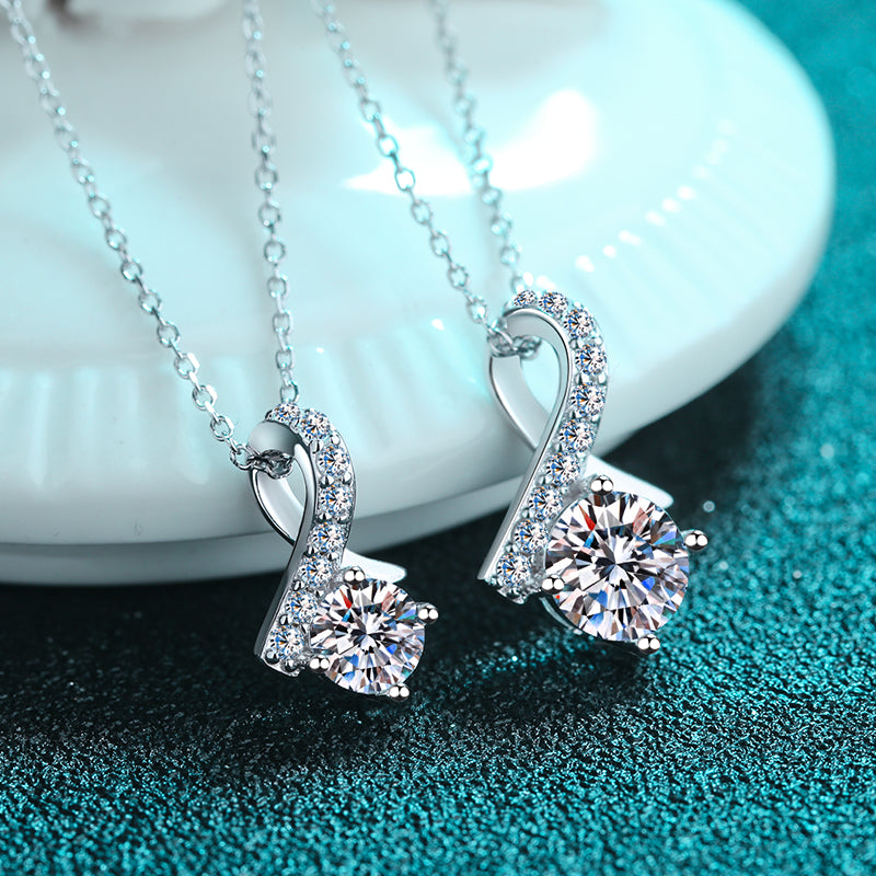 Twisted Ribbon Round Cut 0.5 / 1 Carat Moissanite Diamond S925 Pavé Pendant Necklace