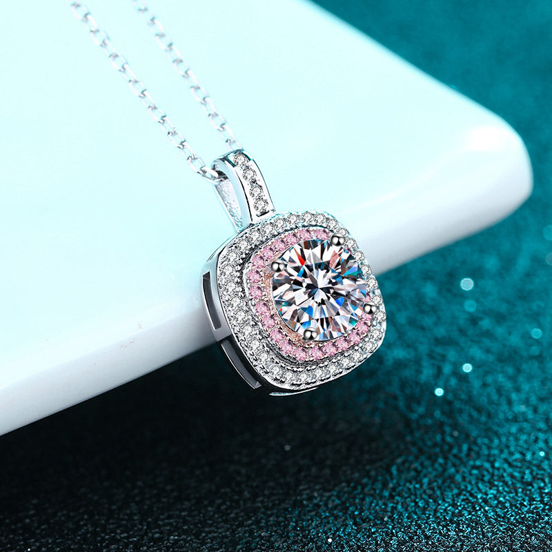Collar S925 con colgante de moissanita de 1 quilate con halo rosa de corte redondo y cuadrado doble