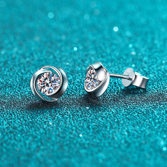 Crossover Round Cut 0.5 Carat Moissanite  S925 Stud Earrings