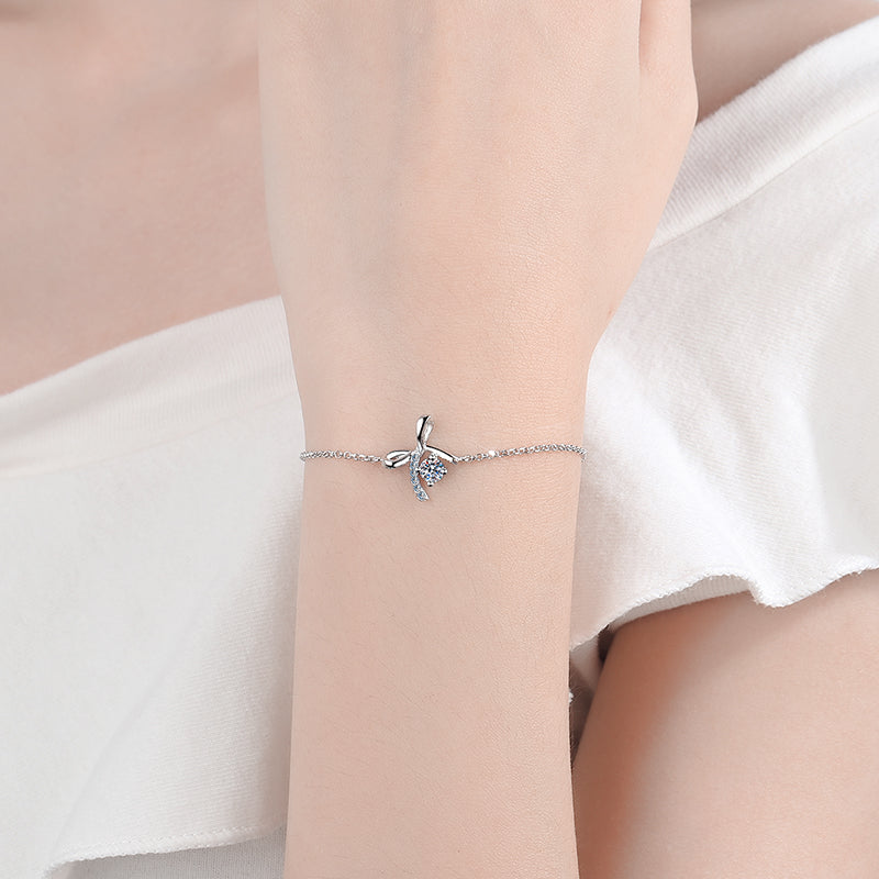 Ribbon Round Cut 0.3 Carat Moissanite Diamond S925 Bracelet