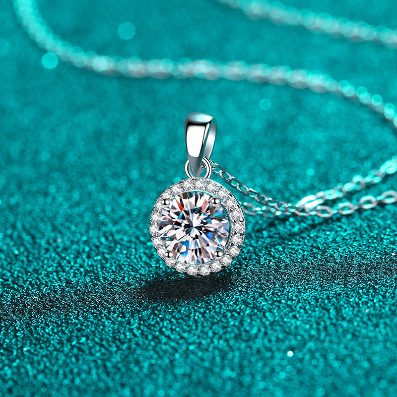 Round Cut Halo 1 Carat Moissanite Pendant Platinum-Plated S925 Necklace