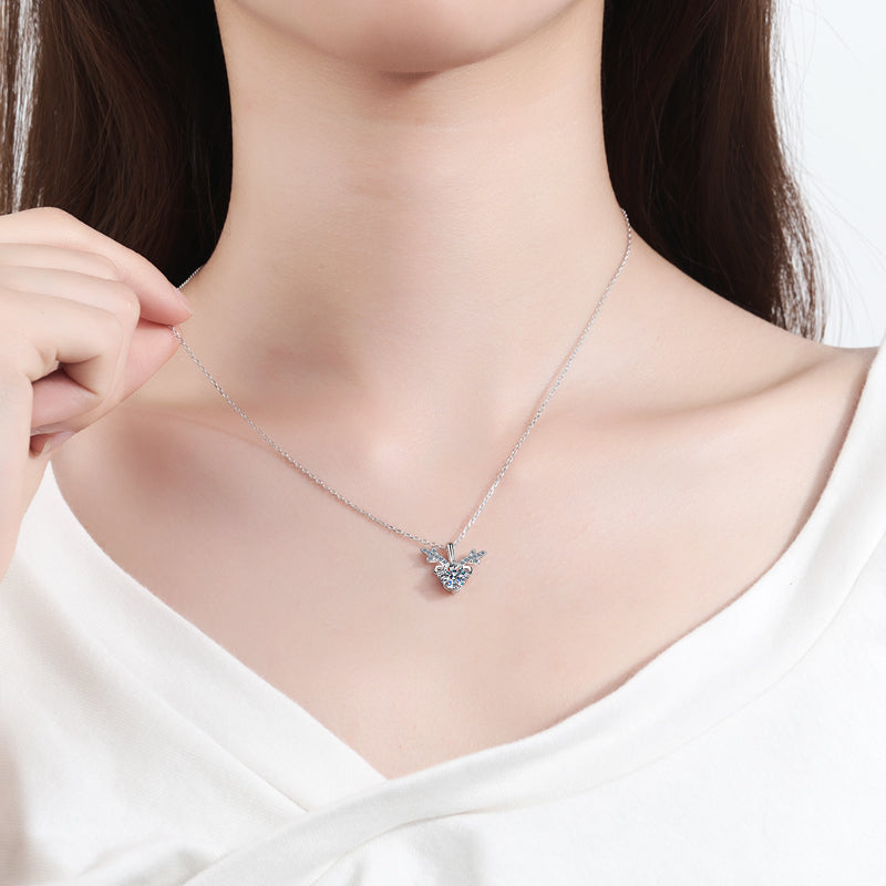Antlers Round Cut 1 / 2 Carat Moissanite S925 Pavé Pendant Necklace