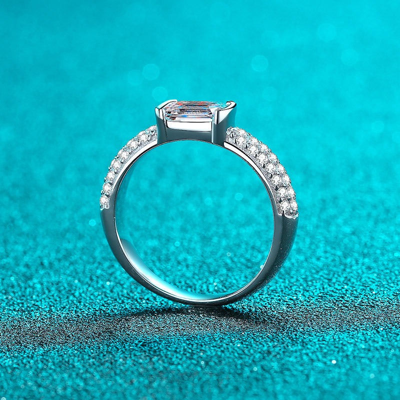 Bar-Set, Smaragd/Strahlend geschnittener Solitär-Verlobungsring mit 1 Karat Moissanit-Diamant, S925