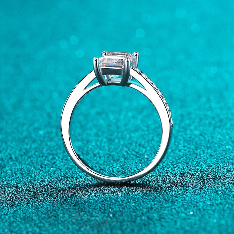 Emerald/Radiant Cut 2 Carat Moissanite S925 Engagement Ring on Channel Band