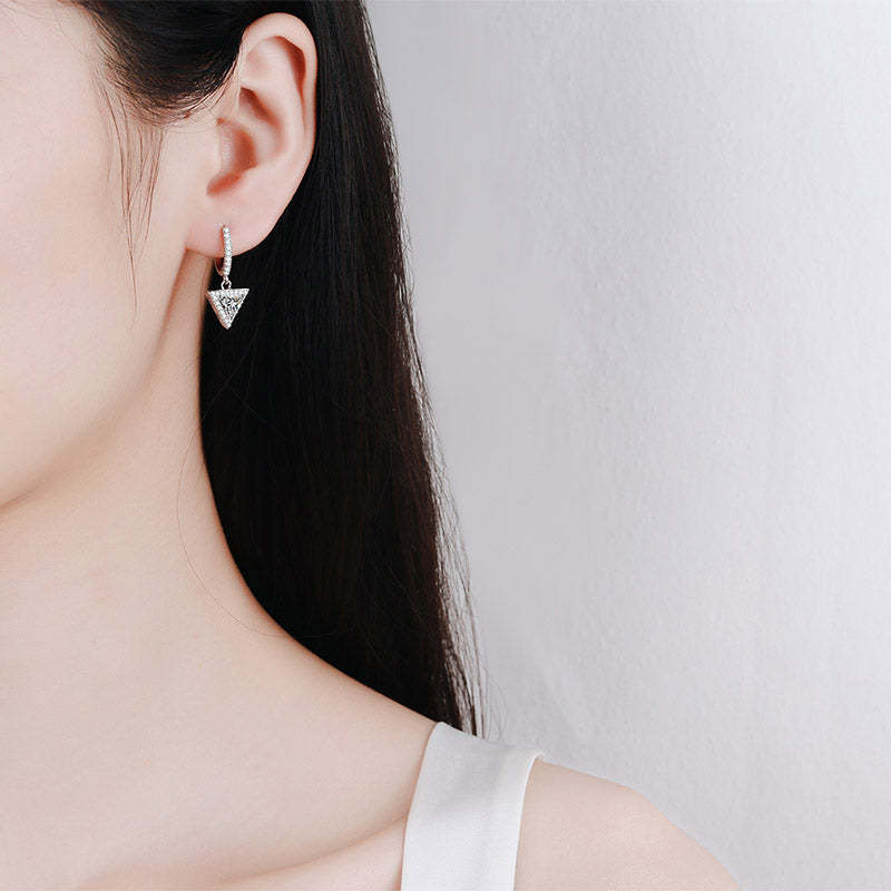 Trillion Cut Halo 0.5 / 1 Carat Moissanite Diamond Platinum-Plated S925 Pave Leverback Drop Earrings
