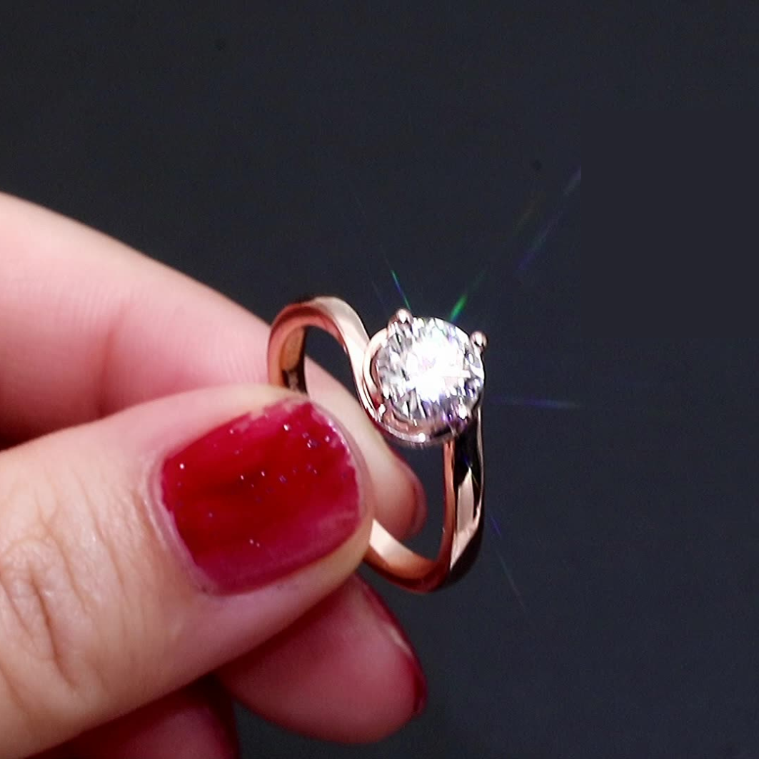 Rose Gold S925 Twisted Bypass 1ct Moissanite Diamond 4 claw Ring