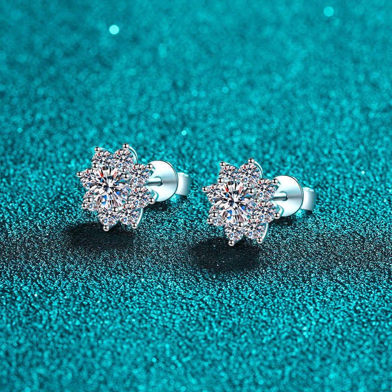 Blumen-Ohrstecker im Rundschliff, 0,3/0,5/1 Karat, Moissanit-Diamant S925