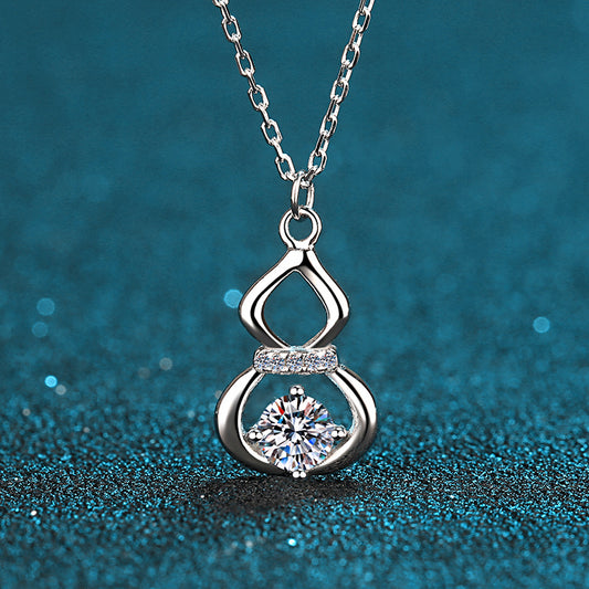 Gourd Round Cut 0.5 Carat Moissanite Diamond Platinum-Plated S925 Pendant Necklace