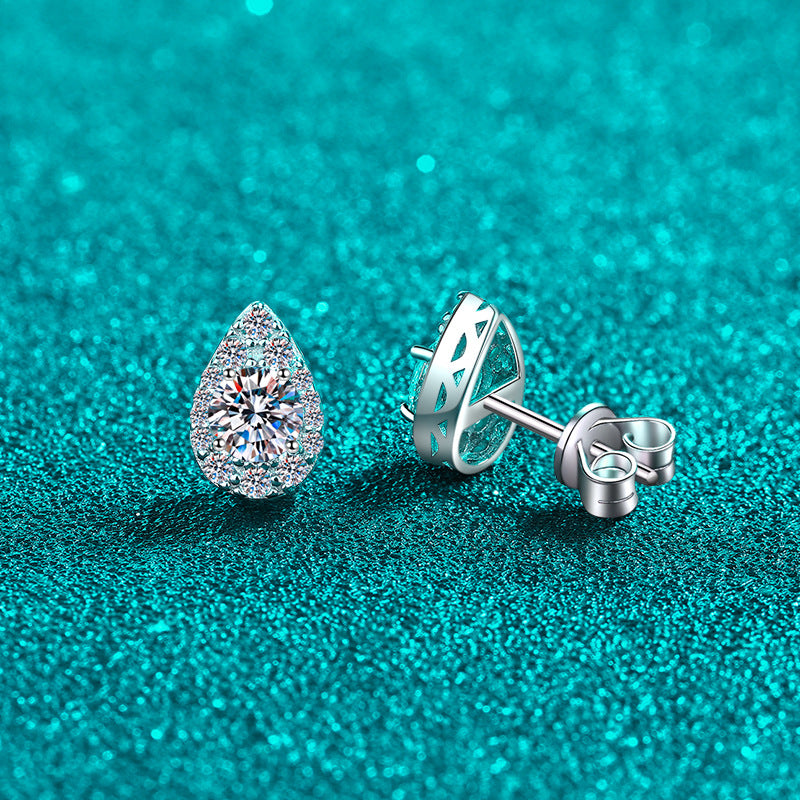 Waterdrop Round Cut Halo 0.5 Carat Moissanite Diamond Platinum-Plated S925 Stud Earrings