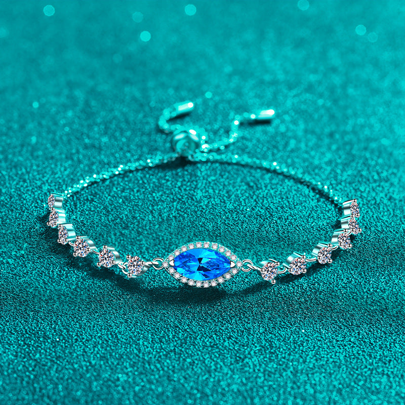 Pulsera S925 chapada en platino de moissanita de 1 quilate con halo de talla marquesa azul/blanco