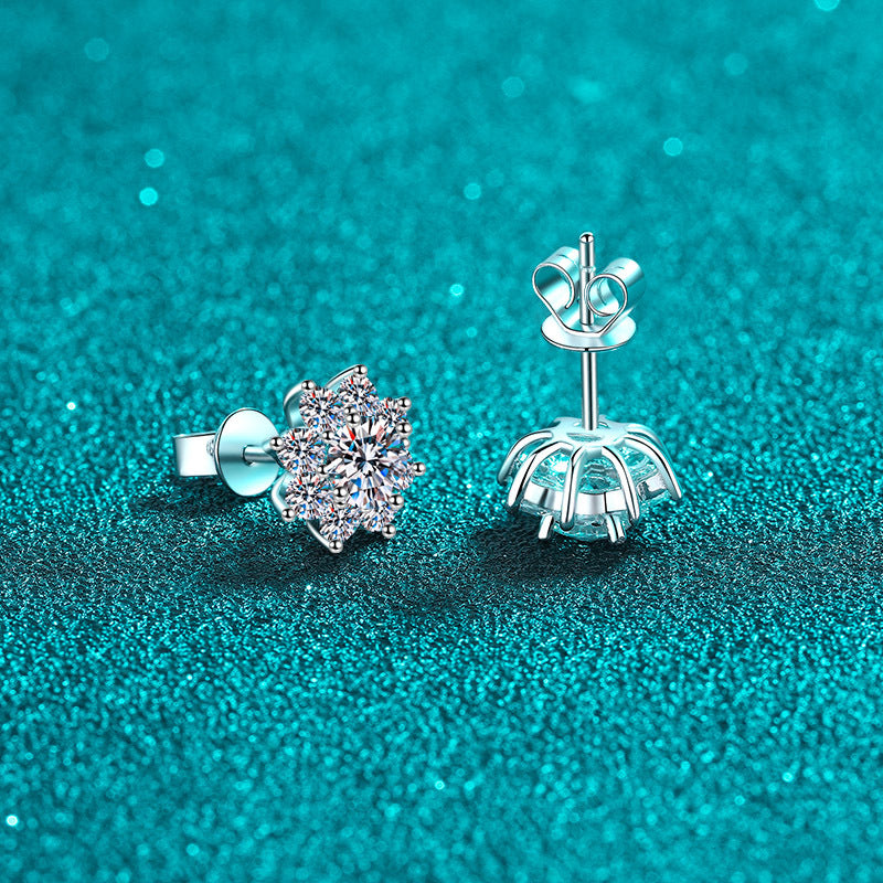 Blumen-Ohrstecker im Rundschliff, 0,3/0,5/1 Karat, Moissanit-Diamant S925