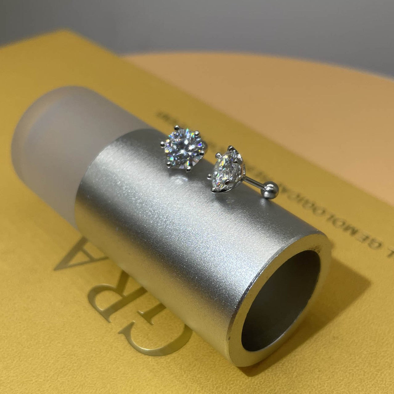 Martini Set Round Cut 6-Prong Solitaire 0.2 - 2 Carat Moissanite Diamond S925 Stud Earrings