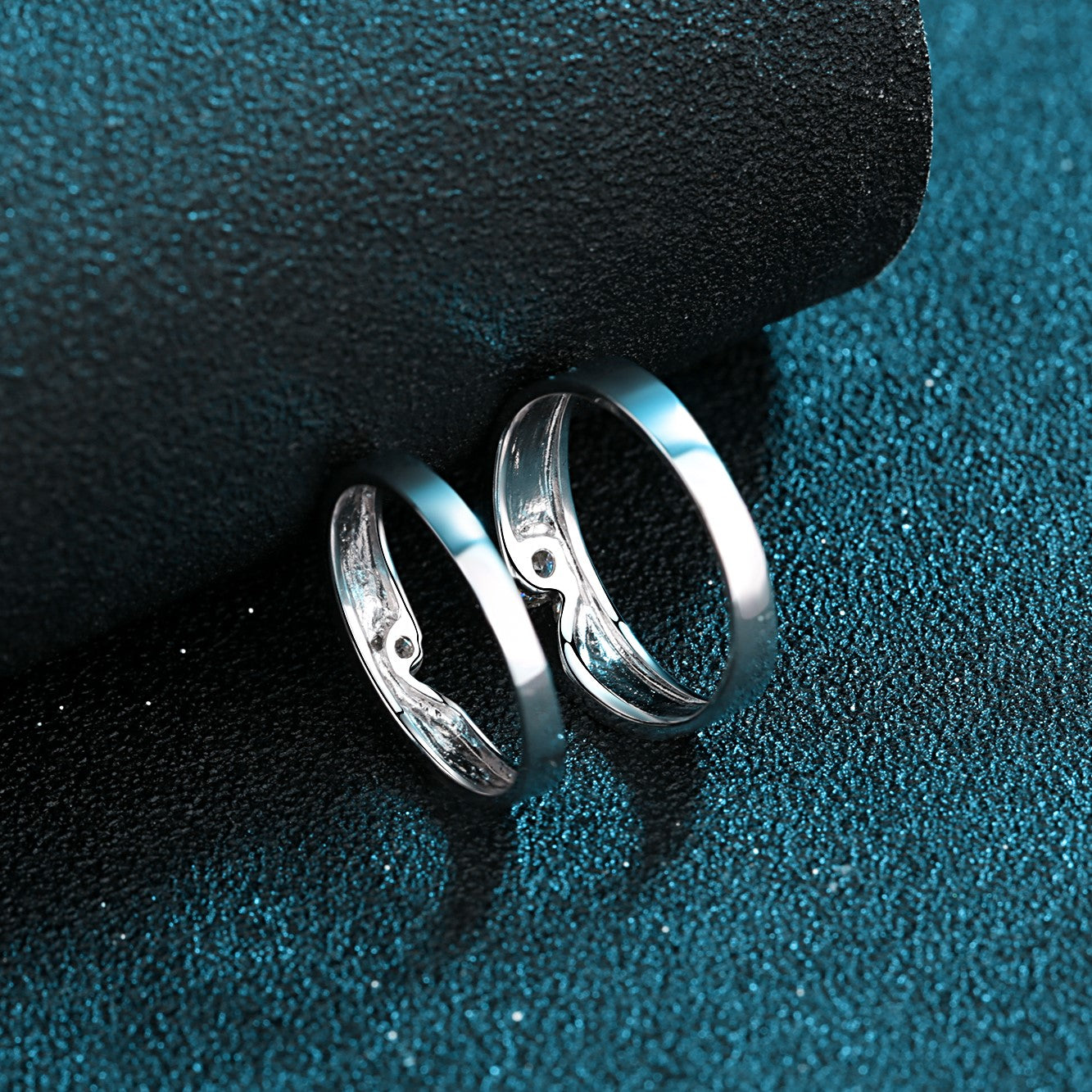 Hearts Beat As One 0.1 / 0.3 Carat Moissanite S925 Wedding Set as Couple Rings, Promise Rings, Matching Wedding Bands