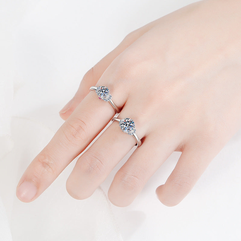 Engagement Ring, Promise Ring, Gift for Her, Gift for Girlfriend, girl, gift for lover, wife, Gift for Women, Gift for Mother, Mom, Mum, Valentine’s Day, Mother’s Day, Birthday, anniversary, graduation day, Posh Crown 0.5ct, 1ct Moissanite Diamond Ring S925 Sterling Silver, GRA Certificate, gift box
