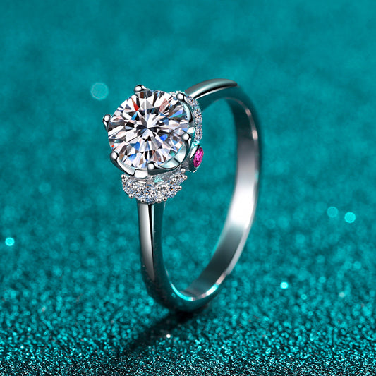 Engagement Ring, Promise Ring, Gift for Her, Gift for Girlfriend, girl, gift for lover, wife, Gift for Women, Gift for Mother, Mom, Mum, Valentine’s Day, Mother’s Day, Birthday, anniversary, graduation day, Posh Crown 0.5ct, 1ct Moissanite Diamond Ring S925 Sterling Silver, GRA Certificate, gift box