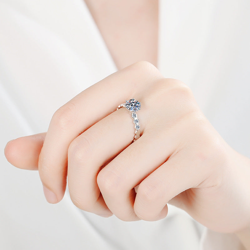 Engagement Ring, Wedding Ring, Promise Ring, Gift for Her, Gift for Girl, Girlfriend, Gift for Women, Gift for wife, Mother, Mom, Mum, Valentine’s Day, Mother’s Day, birthday, anniversary, 0.5ct, 1ct S925 Hive-Shape Shank Moissanite Diamond Ring, GRA Certificate