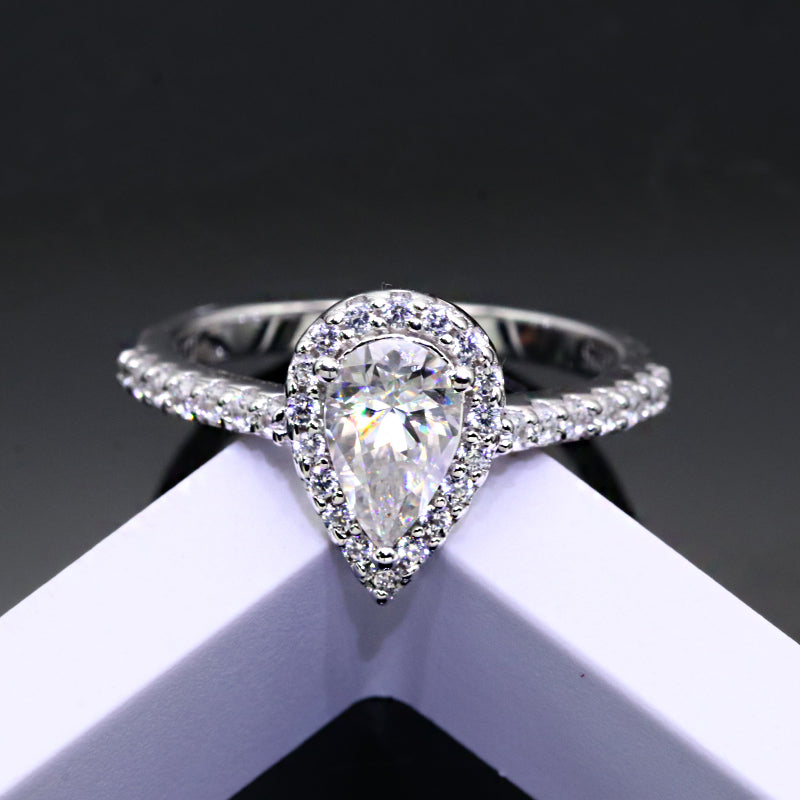 Pear cut ring, Sophie Turner ring, engagement ring, promise ring, wedding, gift for her, girl, girlfriend, for women, mother, mom, mum, for wife, Pear-cut 1ct S925 Moissanite Diamond ring on pave band, Valentine’s Day, Mother’s Day, Birthday, anniversary