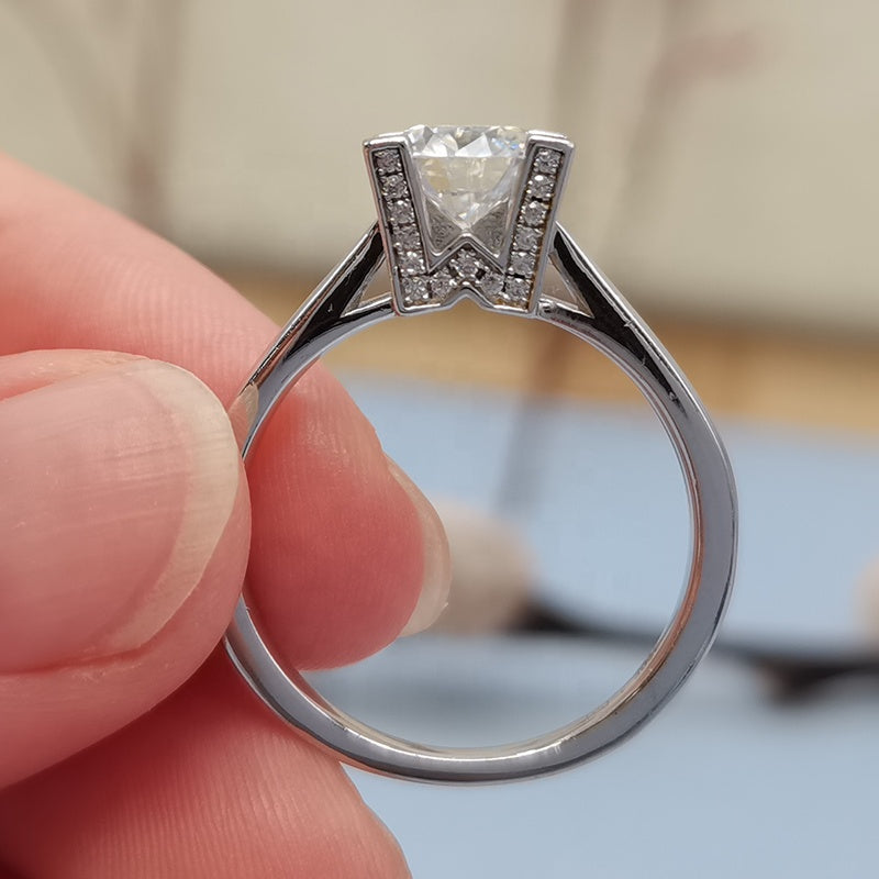 Engagement Ring, Wedding Ring, Promise Ring, Gift for Her, Gift for Girlfriend, girl, Gift for Women, Gift for Mother, Mom, Mum, Valentine’s Day, Mother’s Day, Graceful W & H (Wife & Husband) S925 1ct Moissanite Diamond Ring S925 Sterling Silver with GRA Certificate with gift box