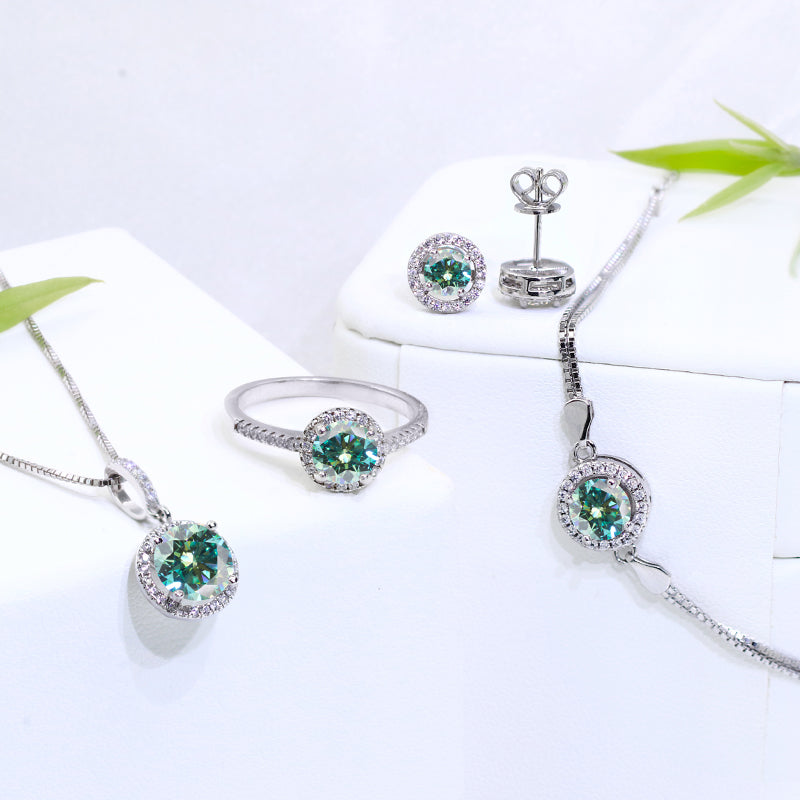 Green Moissanite Engagement Ring 0.5ct Round Halo S925 Gold Plated VVS D Color Jewelry Set, Wedding Day, Mother’s Day, Birthday, Valentine’s Day, Gift for Her, Gift for Girlfriend, girl, Gift for Women, Gift for Mother, for wife