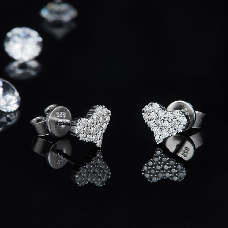 Heart-Shaped Cluster Earrings, heart, heart shape, Gift for Her, Gift for Girlfriend, girl, gift for lover, wife, Gift for Women, Gift for Mother, Mom, Mum, Valentine’s Day, Mother’s Day, Birthday, anniversary, graduation day, Moissanite Diamond S925 Sterling Silver, GRA Certificate, gift box
