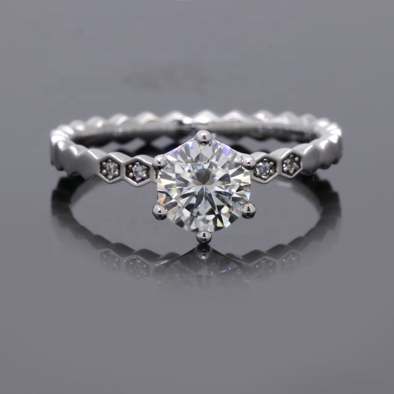 Engagement Ring, Wedding Ring, Promise Ring, Gift for Her, Gift for Girl, Girlfriend, Gift for Women, Gift for wife, Mother, Mom, Mum, Valentine’s Day, Mother’s Day, birthday, anniversary, 0.5ct, 1ct S925 Hive-Shape Shank Moissanite Diamond Ring, GRA Certificate