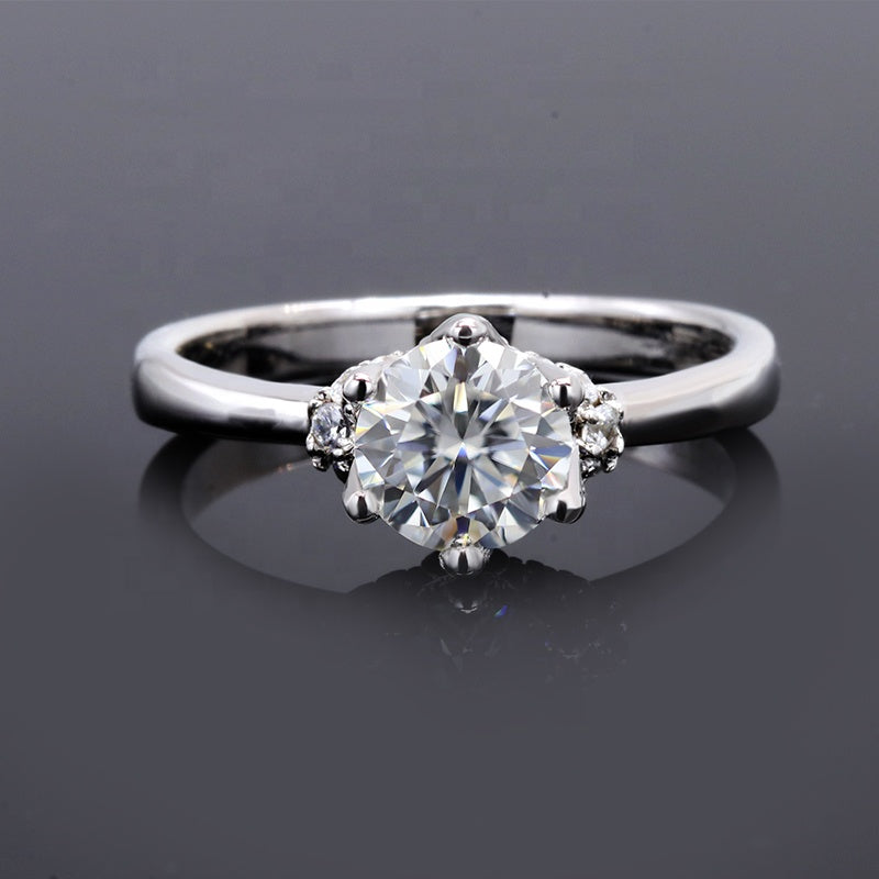 Engagement Ring, Promise Ring, Gift for Her, Gift for Girlfriend, girl, gift for lover, wife, Gift for Women, Gift for Mother, Mom, Mum, Valentine’s Day, Mother’s Day, Birthday, anniversary, graduation day, Posh Crown 0.5ct, 1ct Moissanite Diamond Ring S925 Sterling Silver, GRA Certificate, gift box