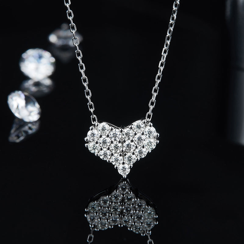 Heart-Shaped Cluster necklace, heart, heart shape, Gift for Her, Gift for Girlfriend, girl, gift for lover, wife, Gift for Women, Gift for Mother, Mom, Mum, Valentine’s Day, Mother’s Day, Birthday, anniversary, graduation day, Moissanite Diamond S925 Sterling Silver, GRA Certificate, gift box