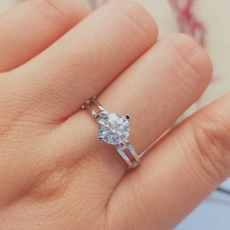 Engagement Ring, Wedding Ring, Promise Ring, Gift for Her, Gift for Girlfriend, girl, Gift for Women, Gift for Mother, Mom, Mum, Valentine’s Day, Mother’s Day, S925 Braided Shank 1ct Moissanite Diamond Ring in 4 Heart-Shape Prongs Sterling Silver with GRA Certificate with gift box