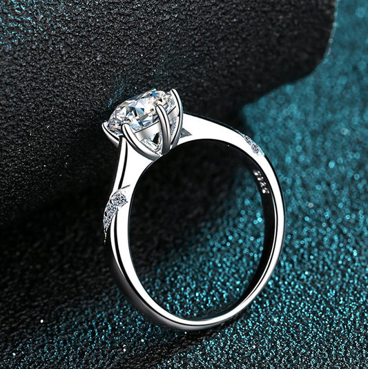 Helia Shoulders Decors Solitaire Round Moissanite Engagement Ring — Moisza