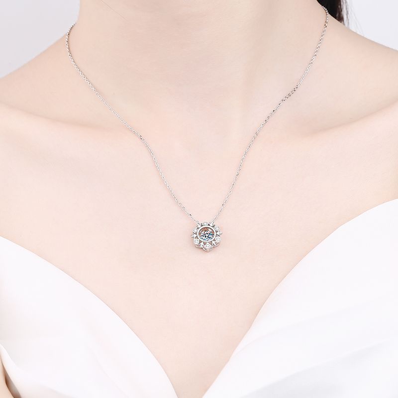 Moissanite Dancing Necklace, S925 Sterling Silver, 0.5ct Moissanite diamond necklace, Gift for Her, Gift for Girlfriend, girl, Gift for Women, Gift for Mother, Mom, Mum, gift for wife, for lover, Birthday, Anniversary, Valentine’s Day, Mother’s Day, Graduation Day, GRA Certificate