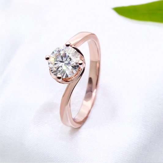 Rose Gold Twisted Bypass Round Cut 4-Prong Solitaire 1 Carat Moissanite Diamond S925 Engagement Ring