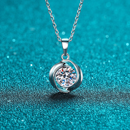 Crossover Round Cut 1 Carat Moissanite Diamond S925 Pendant Necklace