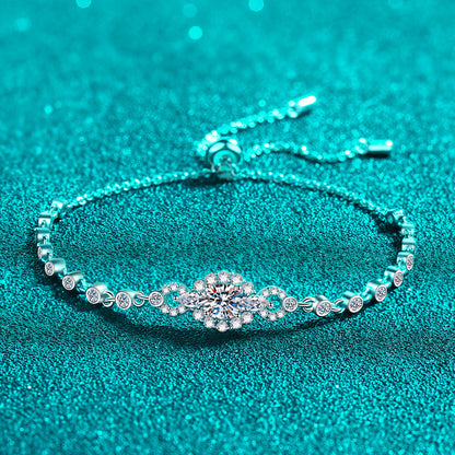 Gaia Vintage Blue/White Halo Oval 0.5 Carat Moissanite Bracelet — Moisza