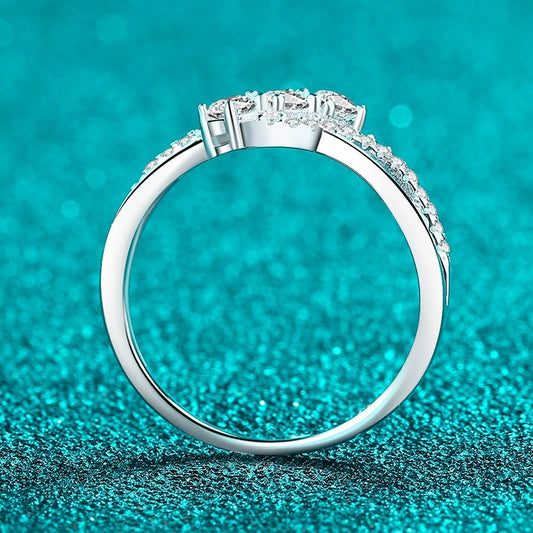 Helia Trilogy Pavé Bypass Round 0.4 Carat Total Weight Moissanite Engagement Ring — Moisza