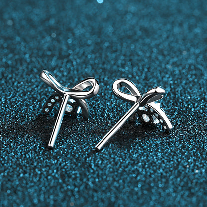 Ribbon Round Cut 0.1 Carat Moissanite Diamond S925 Stud Earrings