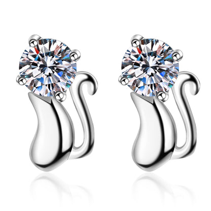Kitten Round Cut 0.3 Carat Moissanite S925 Stud Earrings