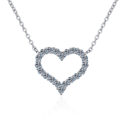 Collar con colgante S925 chapado en platino de moissanita de 0,3-2 quilates con forma de corazón de pavé 