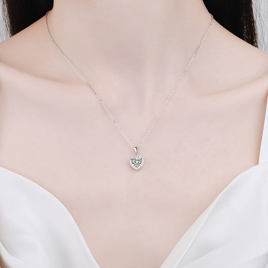 Conjunto de joyería S925 de 3 piezas de moissanita de 1 quilate con halo en forma de corazón (pendientes y collar) 