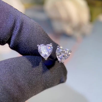 Heart-Shaped Solitaire 0.5/1/2 Carat Moissanite Diamond S925 Stud Earrings