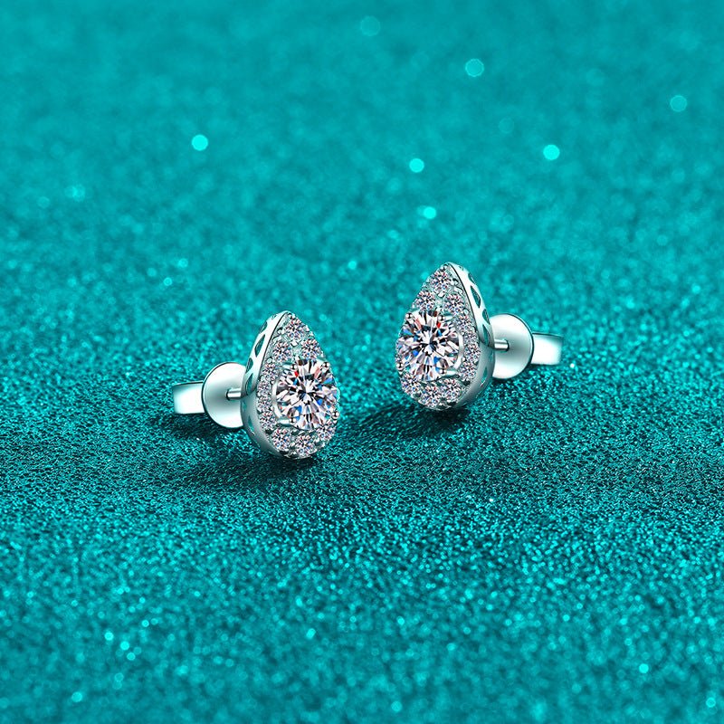 Waterdrop Round Cut Halo 0.5 Carat Moissanite Diamond Platinum-Plated S925 Stud Earrings
