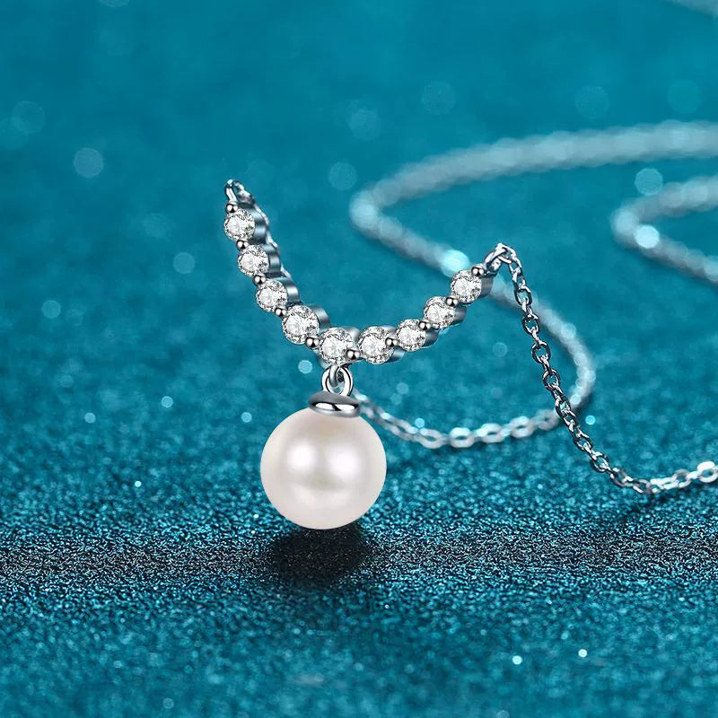 Phoebe Curved Bar Pearl & Moissanite Necklace — Moisza