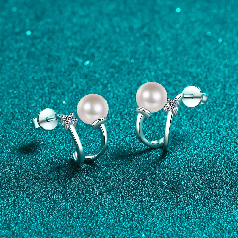 Phoebe Curved Pearl & Moissanite Stud Earrings — Moisza
